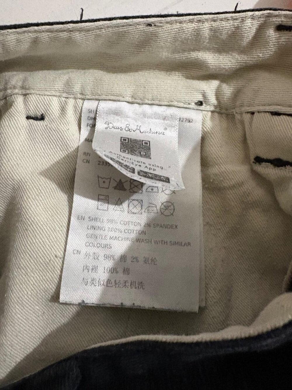 Deus ex Machina Ford stretch twill chino pant in Black - Picture 12 of 13